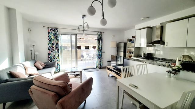 3 quarto Apartamento para venda em Los Alcázares com piscina garagem - 269 950 € (Ref: 9789804)