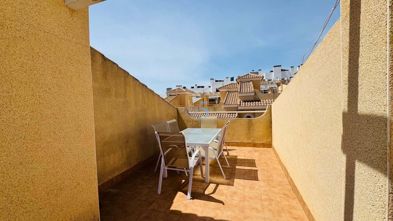 2 bedroom Townhouse for sale in Villamartin with pool - € 179,000 (Ref: 9793510)