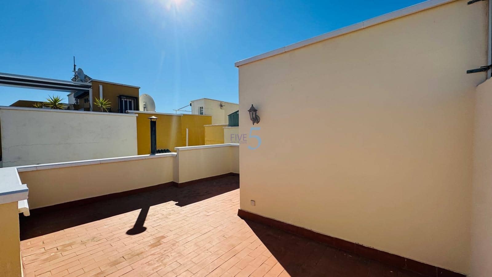 3 soveværelse Byhus til salg i Los Altos med swimmingpool garage - € 189.000 (Ref: 9793511)