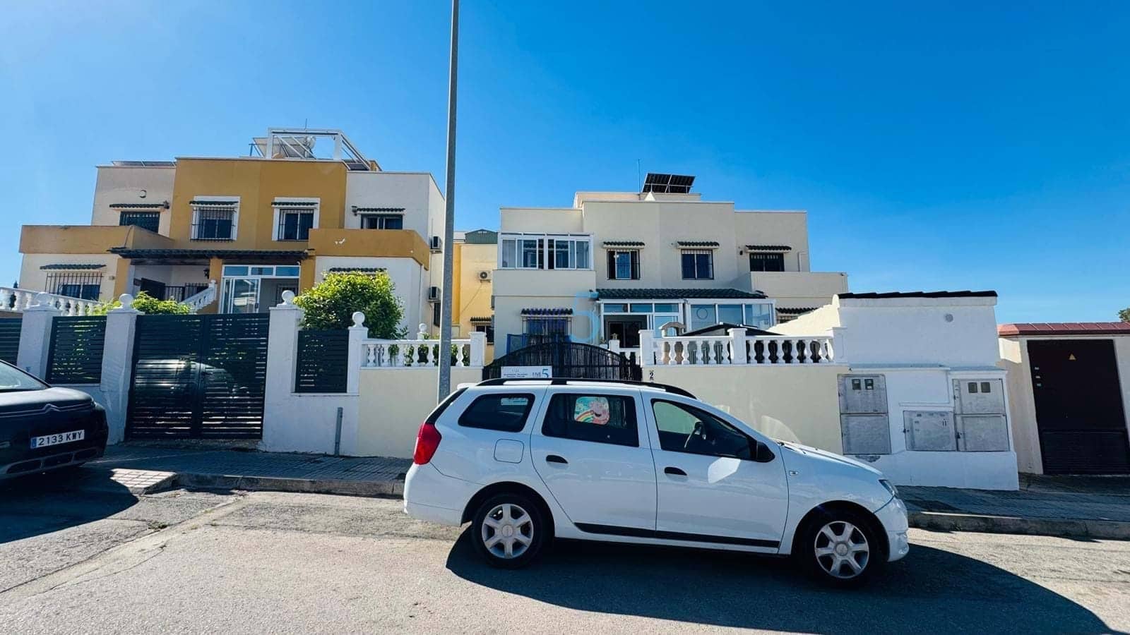 3 soveværelse Byhus til salg i Los Altos med swimmingpool garage - € 189.000 (Ref: 9793511)