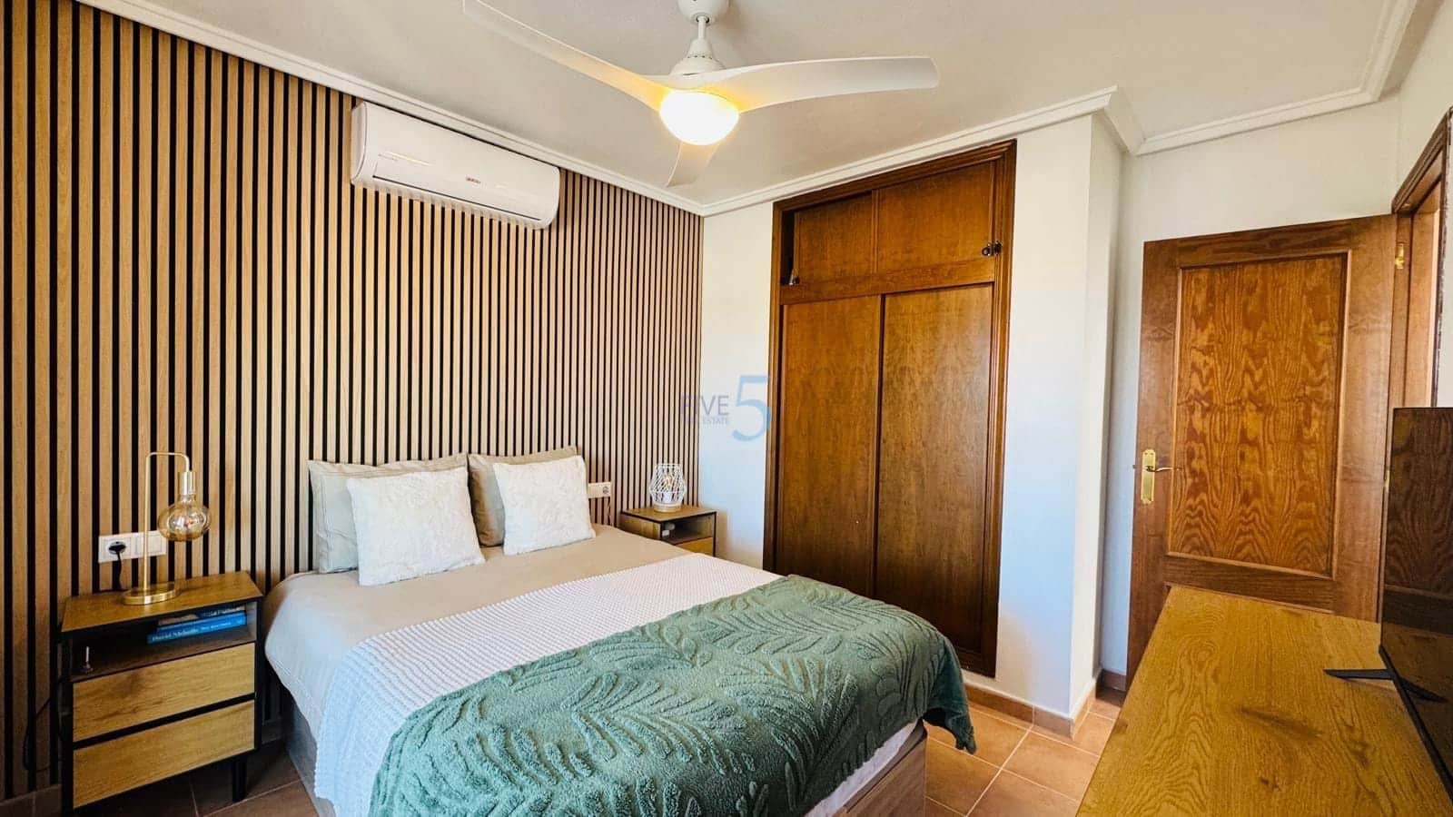 3 soveværelse Byhus til salg i Los Altos med swimmingpool garage - € 189.000 (Ref: 9793511)