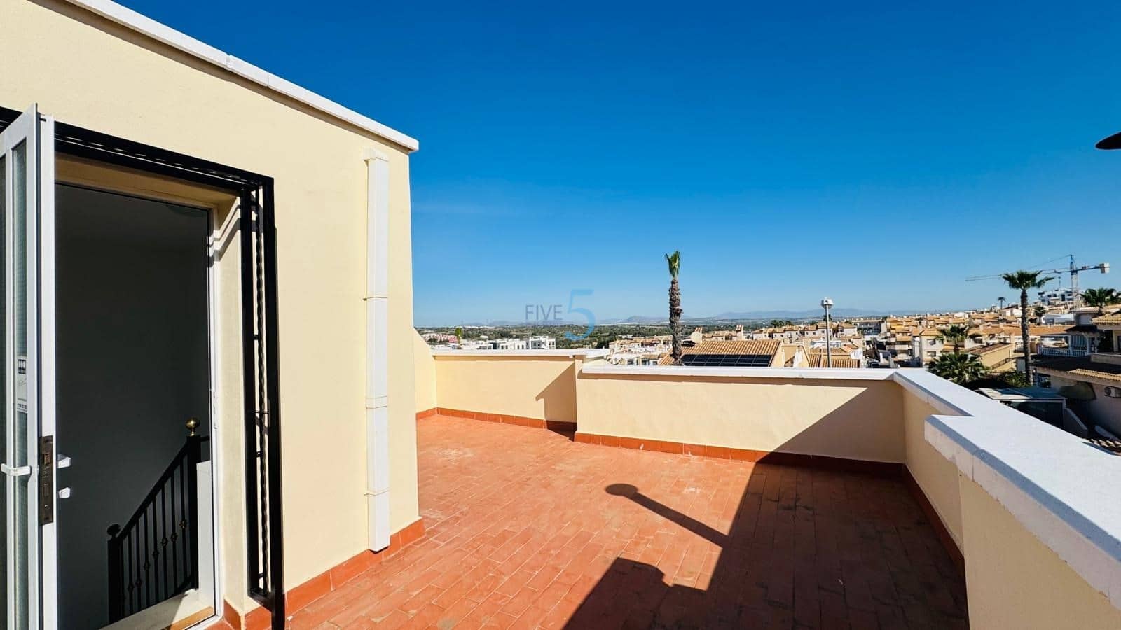 3 soveværelse Byhus til salg i Los Altos med swimmingpool garage - € 189.000 (Ref: 9793511)