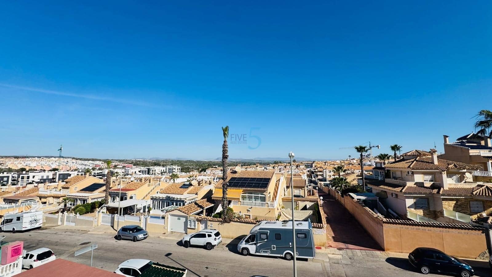 3 soveværelse Byhus til salg i Los Altos med swimmingpool garage - € 189.000 (Ref: 9793511)