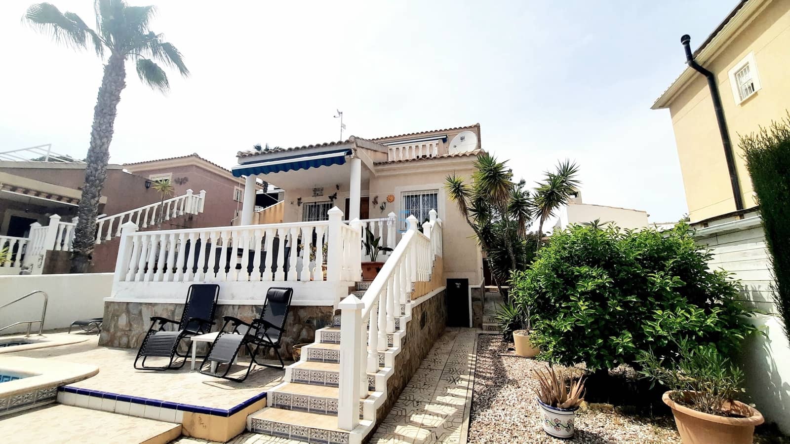 3 bedroom Villa for sale in Pinar de Campoverde with pool garage - € 320,000 (Ref: 9793681)