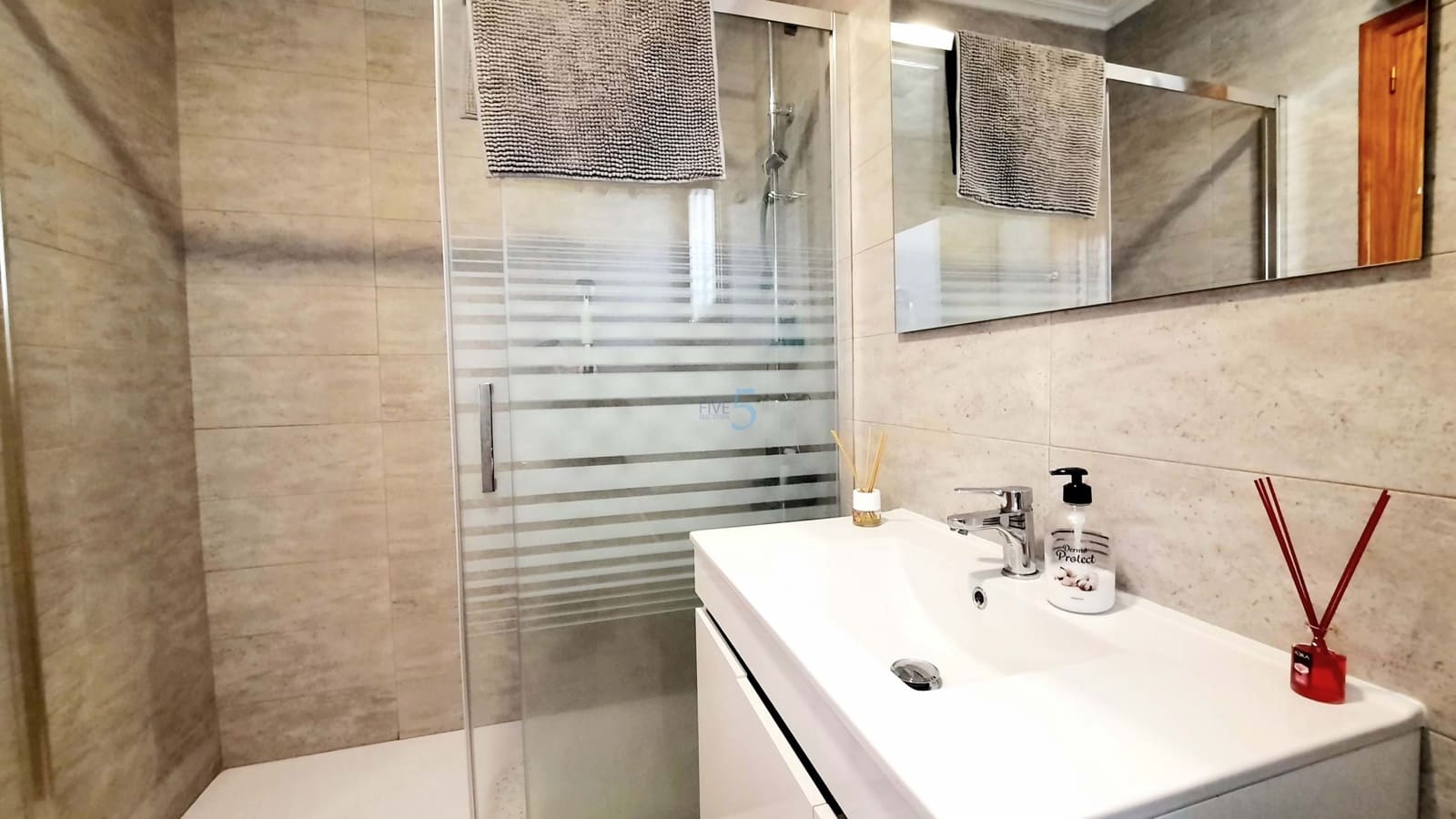 3 bedroom Villa for sale in Pinar de Campoverde with pool garage - € 320,000 (Ref: 9793681)