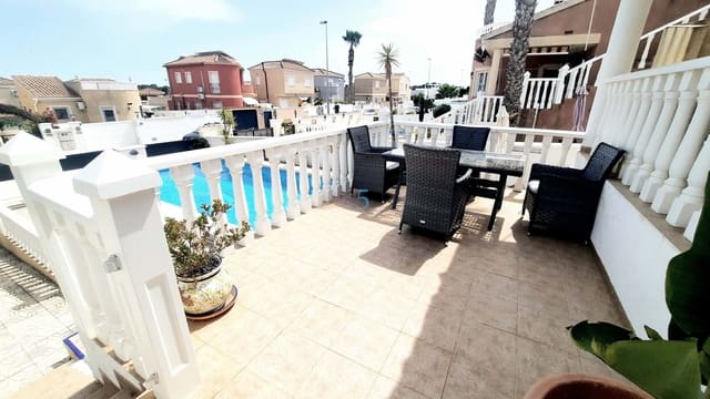 3 sypialnia Willa na sprzedaż w Pinar de Campoverde, Pilar de la Horadada z basenem garażem - 320 000 € (Ref: 9793681)