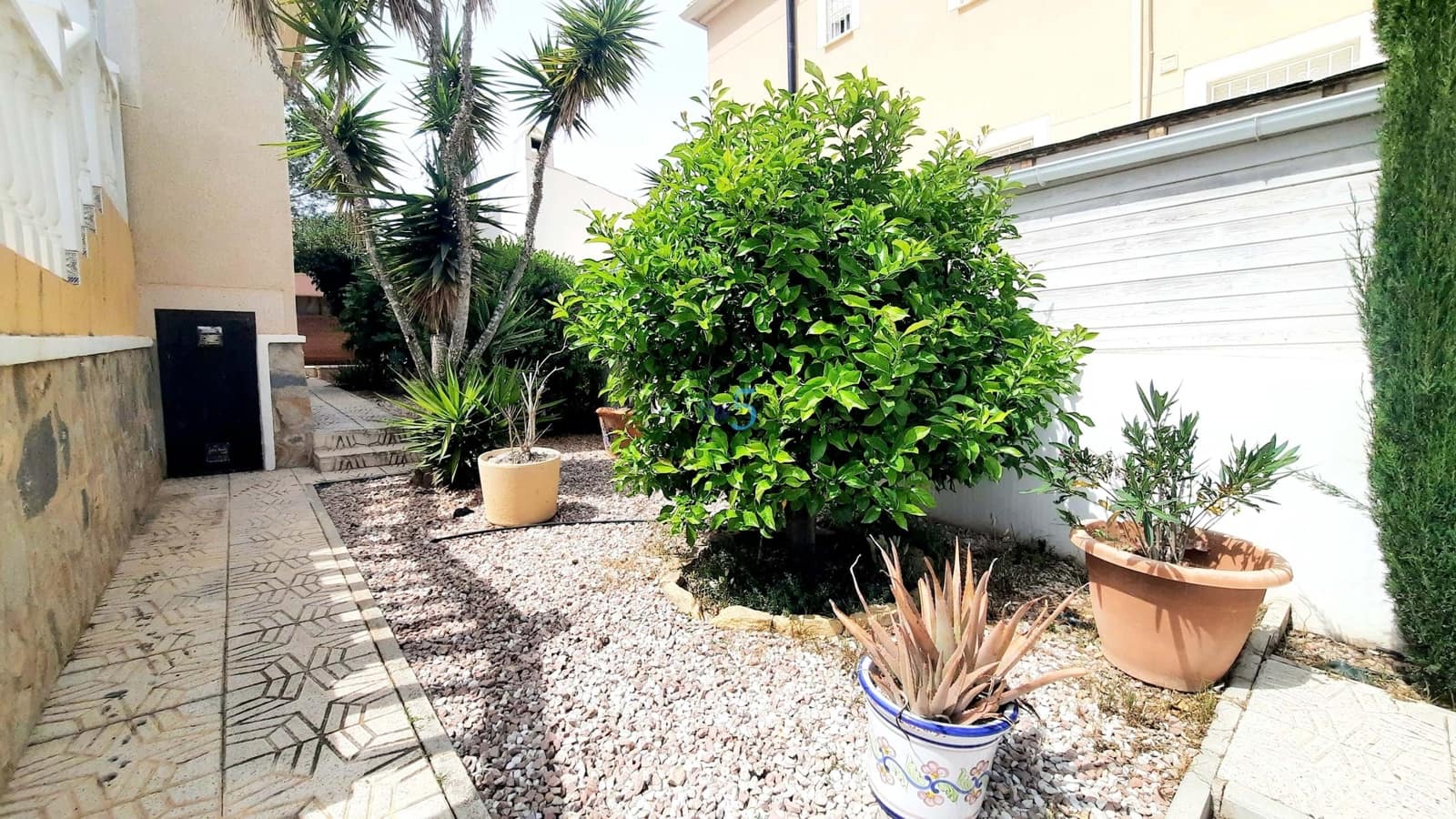 3 bedroom Villa for sale in Pinar de Campoverde with pool garage - € 320,000 (Ref: 9793681)