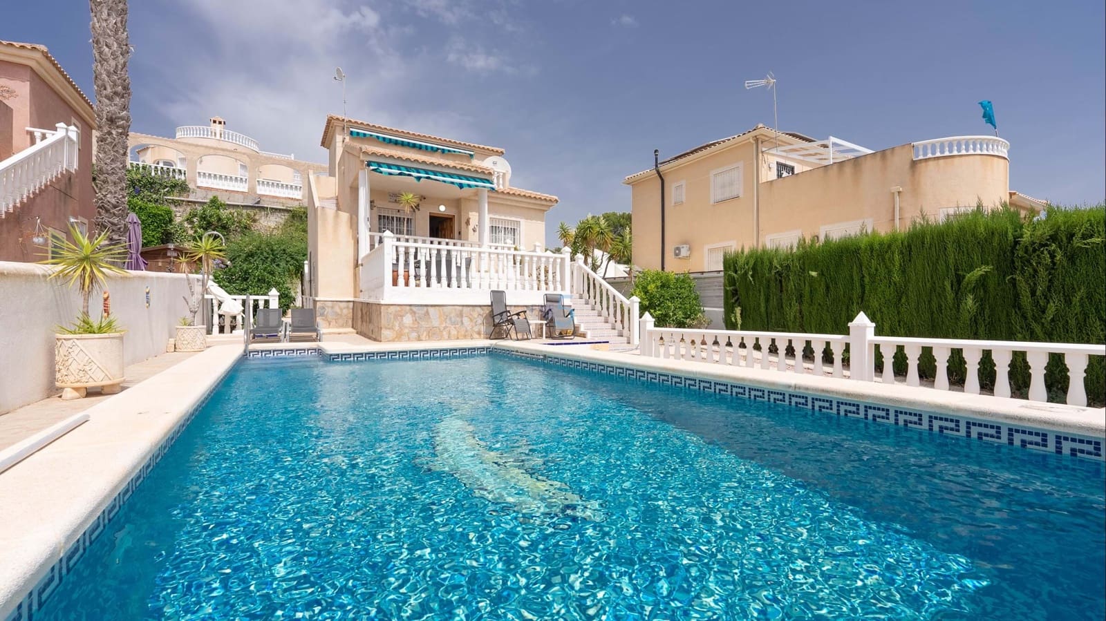 3 soverom Villa til salgs i Pinar de Campoverde med svømmebasseng garasje - € 284 950 (Ref: 9793681)