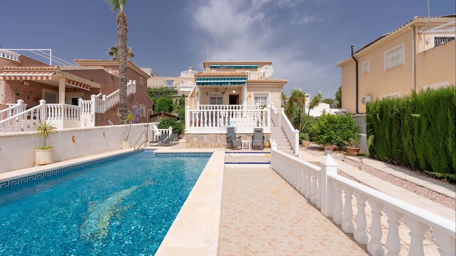 3 soverom Villa til salgs i Pinar de Campoverde med svømmebasseng garasje - € 284 950 (Ref: 9793681)