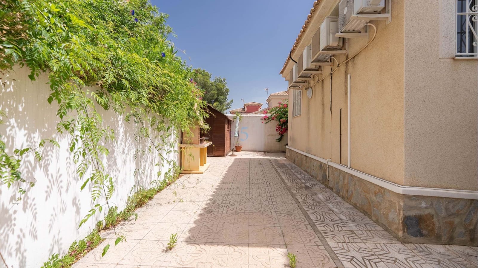 3 soverom Villa til salgs i Pinar de Campoverde med svømmebasseng garasje - € 284 950 (Ref: 9793681)