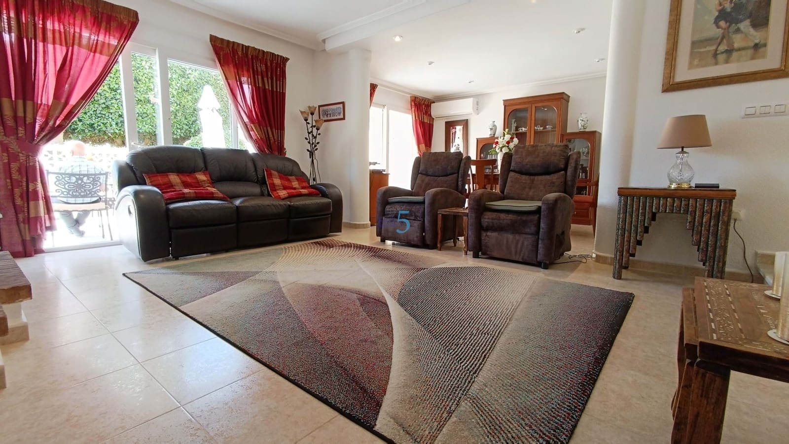 3 sovrum Villa till salu i Guardamar del Segura med pool garage - 315 000 € (Ref: 9795361)