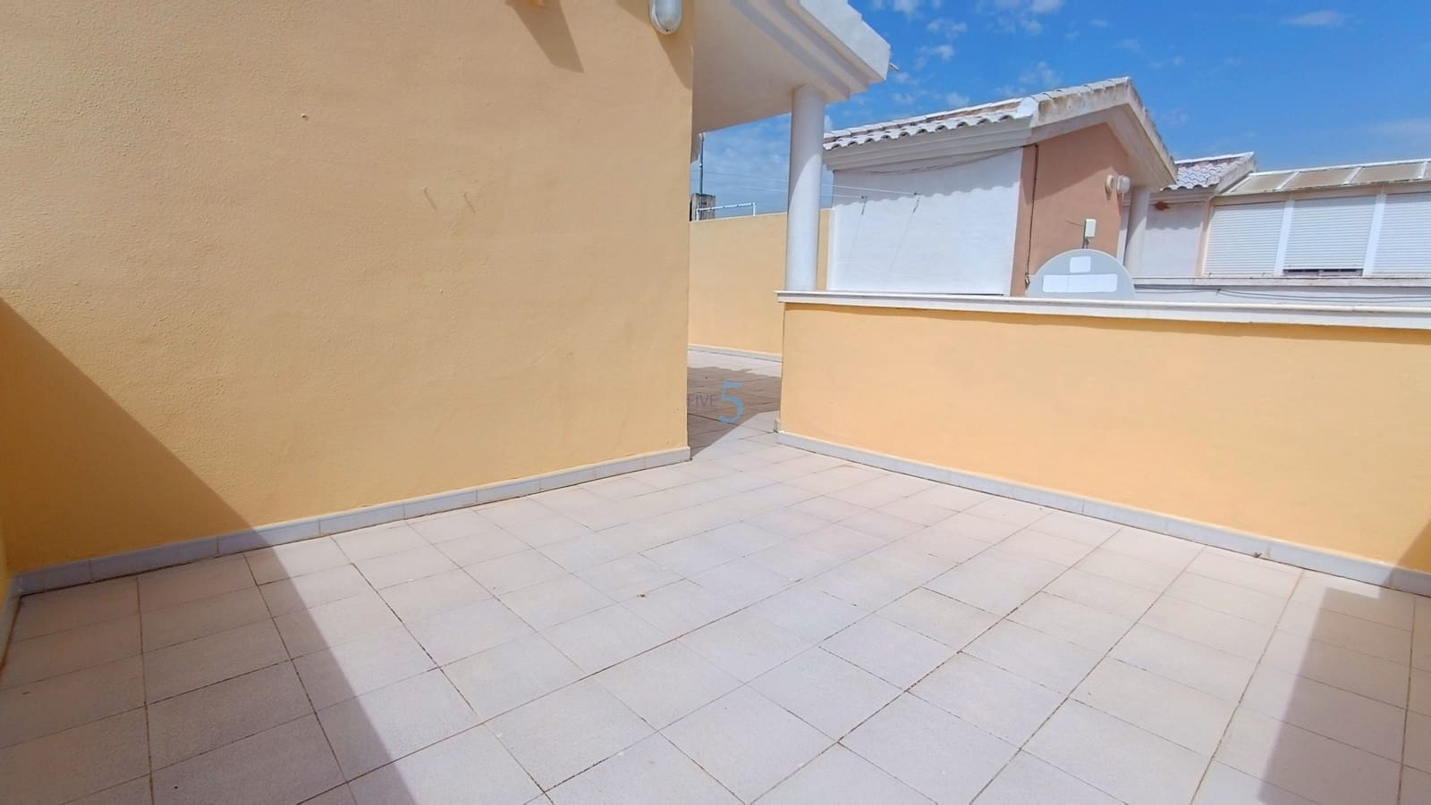 3 sovrum Villa till salu i Guardamar del Segura med pool garage - 315 000 € (Ref: 9795361)