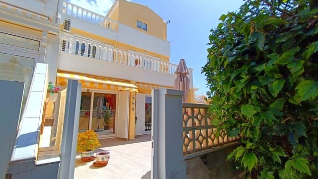 3 chambre Villa/Maison à vendre à Guardamar del Segura avec piscine garage - 315 000 € (Ref: 9795361)