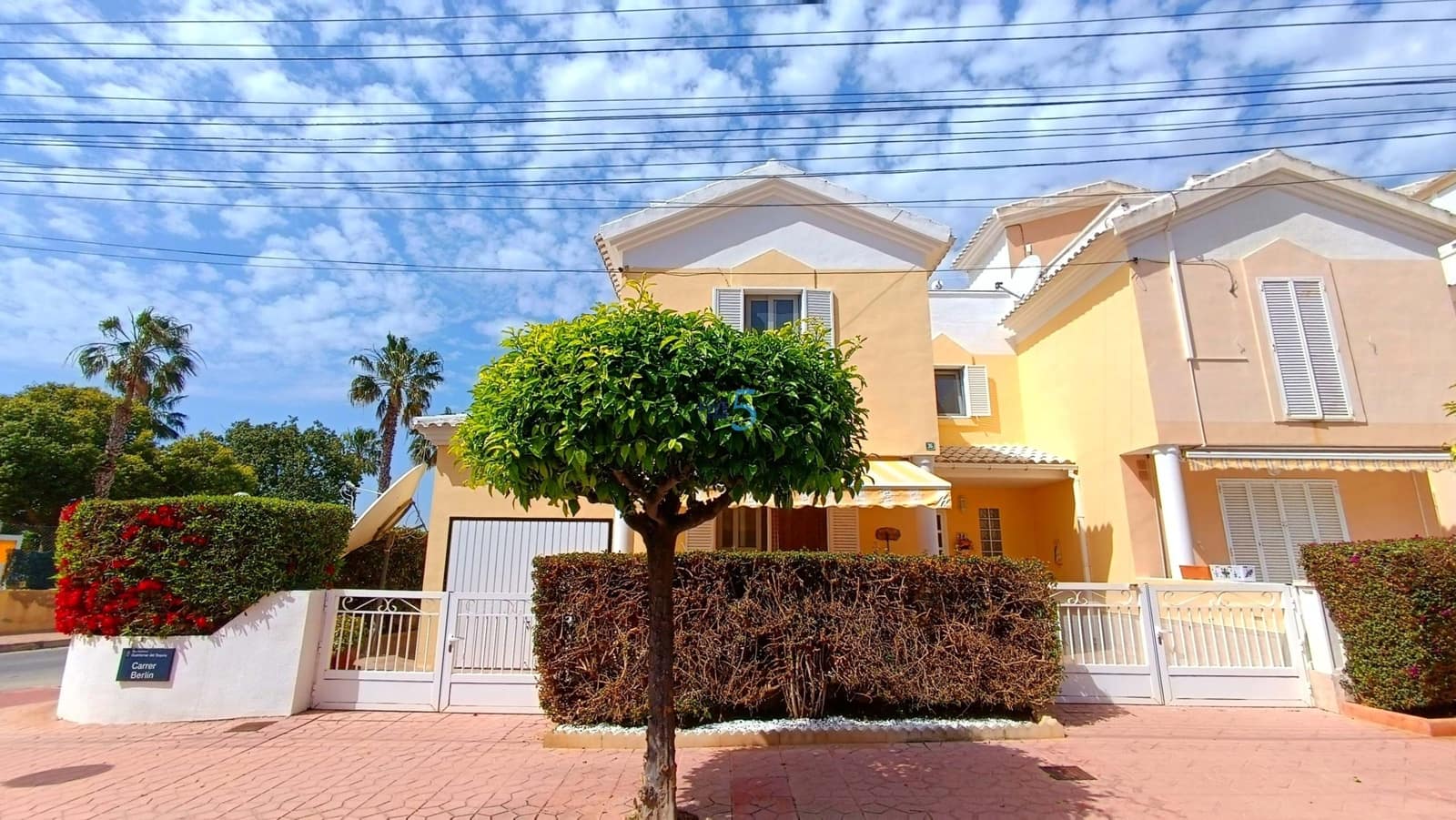 3 sovrum Villa till salu i Guardamar del Segura med pool garage - 315 000 € (Ref: 9795361)