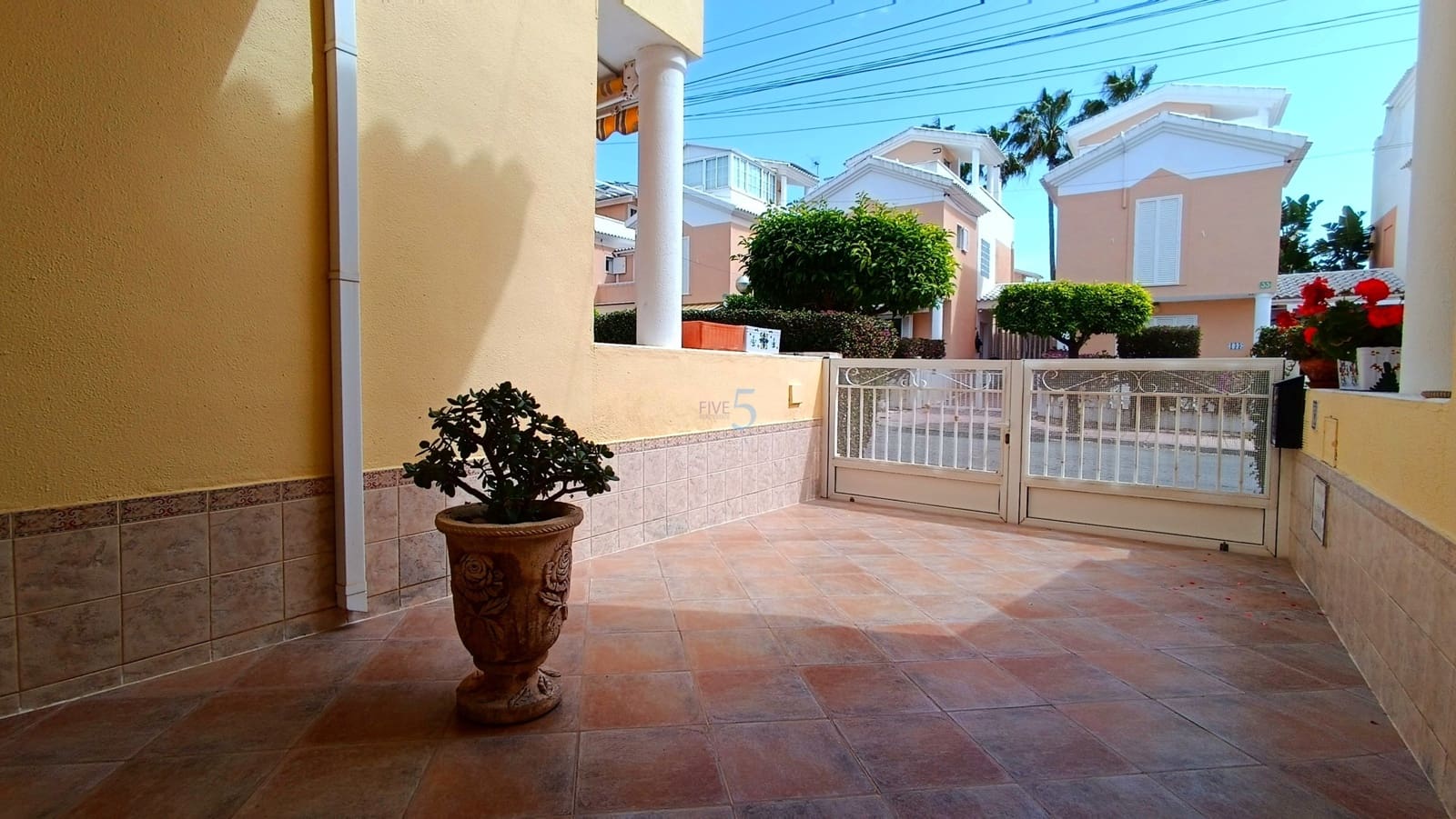 3 sovrum Villa till salu i Guardamar del Segura med pool garage - 315 000 € (Ref: 9795361)