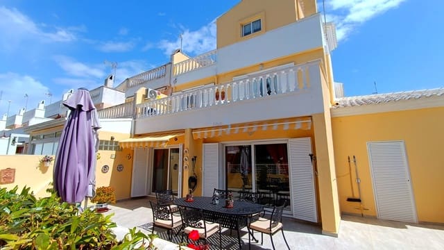 3 chambre Villa/Maison à vendre à Guardamar del Segura avec piscine garage - 315 000 € (Ref: 9795361)