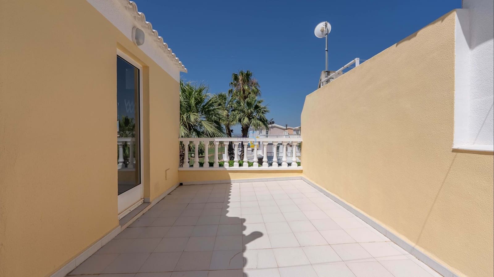 3 bedroom Villa for sale in Guardamar del Segura with pool garage - € 315,000 (Ref: 9795361)