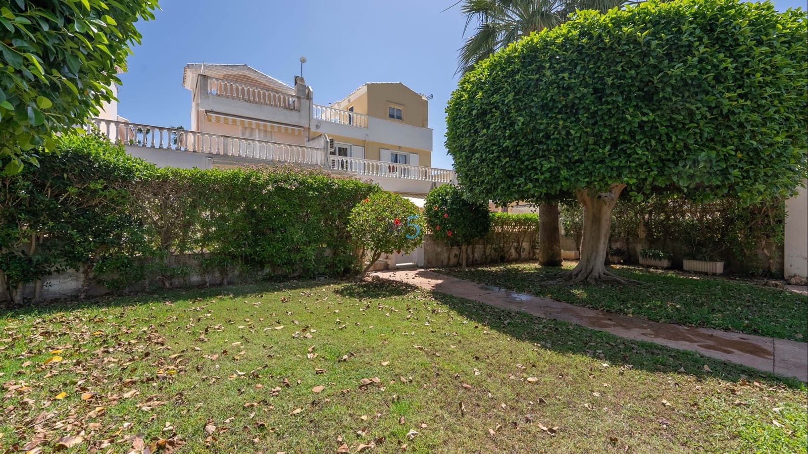 3 bedroom Villa for sale in Guardamar del Segura with pool garage - € 315,000 (Ref: 9795361)