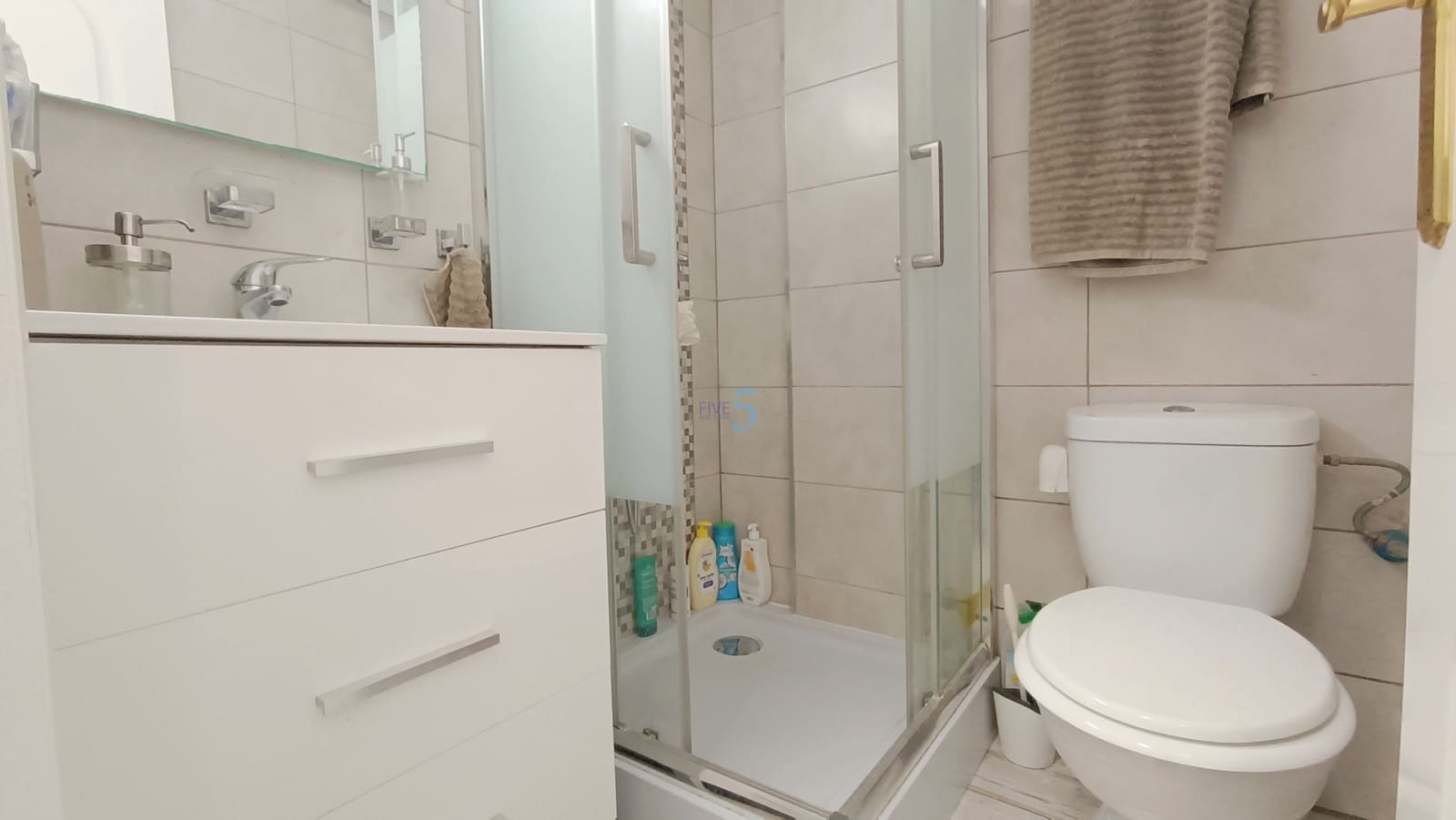 2 sovrum Lägenhet till salu i Ciudad Quesada med pool - 165 000 € (Ref: 9795654)