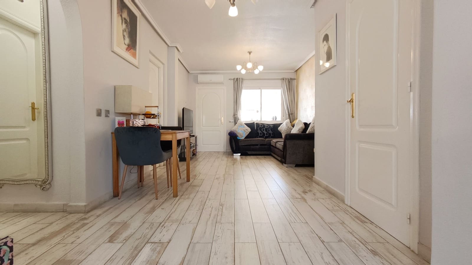 2 sovrum Lägenhet till salu i Ciudad Quesada med pool - 165 000 € (Ref: 9795654)