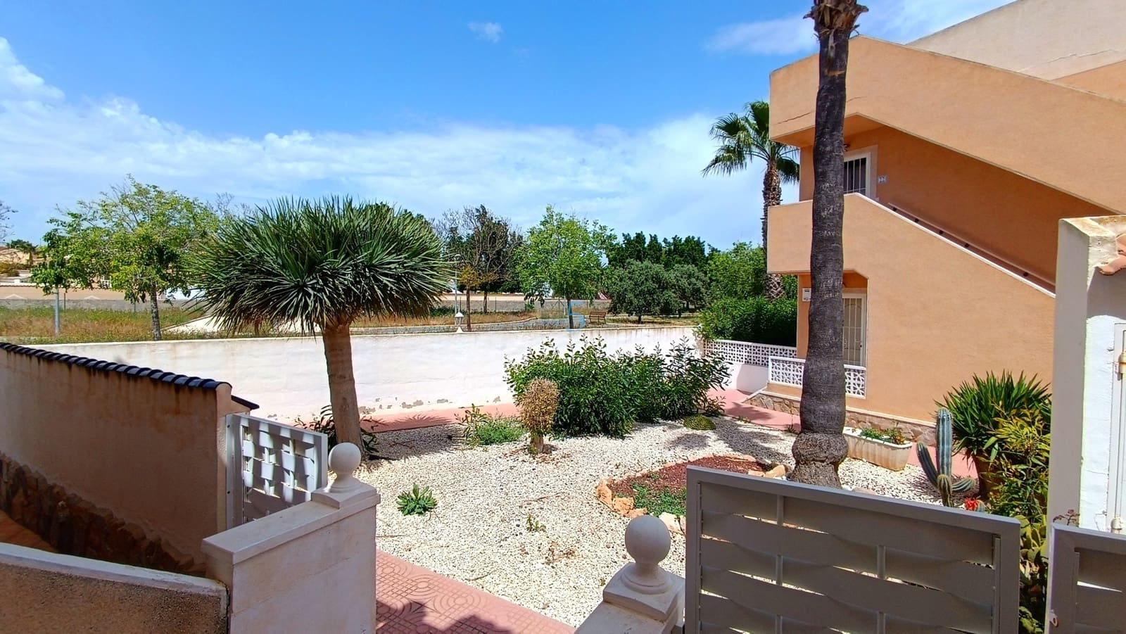 2 sovrum Lägenhet till salu i Ciudad Quesada med pool - 165 000 € (Ref: 9795654)