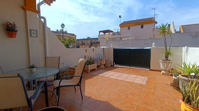 3 soverom Hus til salgs i Daya Nueva med svømmebasseng - € 149 995 (Ref: 9798211)