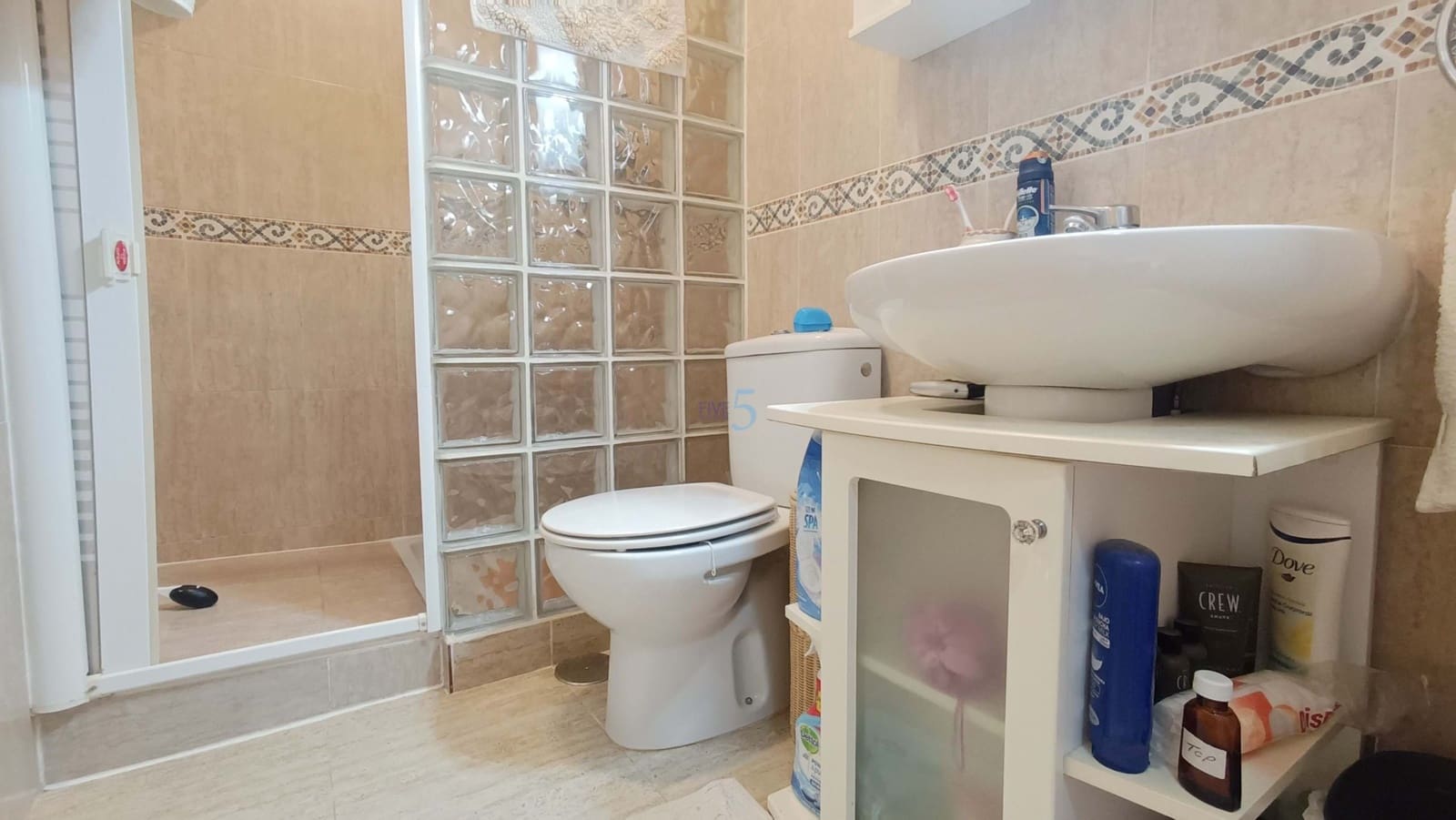 3 soverom Hus til salgs i Daya Nueva med svømmebasseng - € 149 995 (Ref: 9798211)