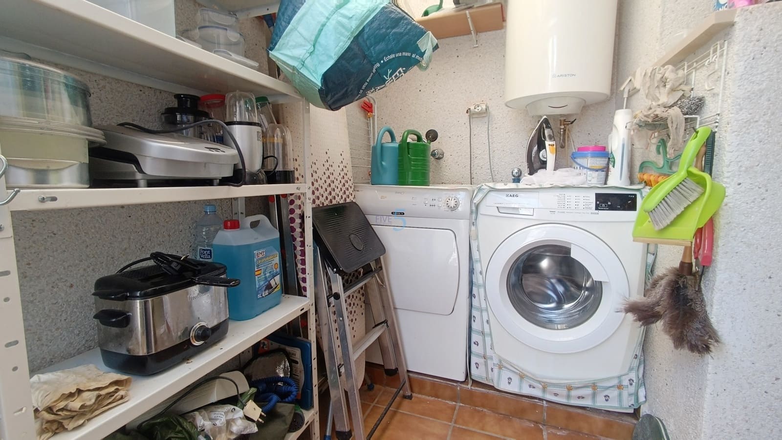 3 soverom Hus til salgs i Daya Nueva med svømmebasseng - € 149 995 (Ref: 9798211)