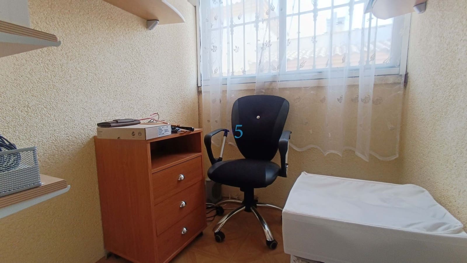 3 soverom Hus til salgs i Daya Nueva med svømmebasseng - € 149 995 (Ref: 9798211)