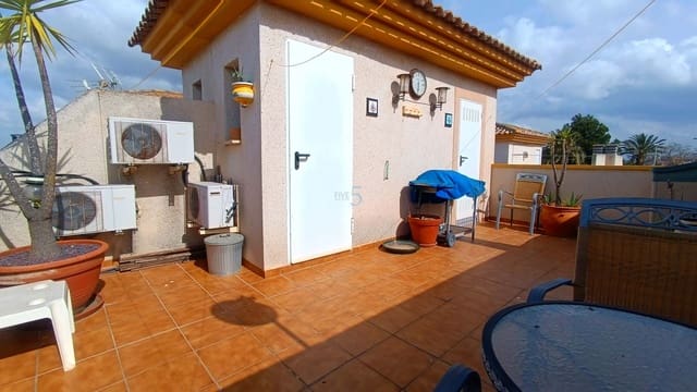 3 soverom Hus til salgs i Daya Nueva med svømmebasseng - € 149 995 (Ref: 9798211)