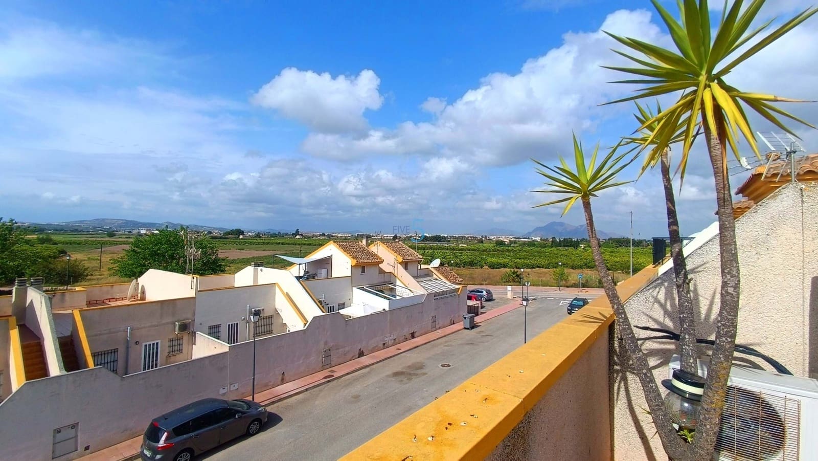 3 soverom Hus til salgs i Daya Nueva med svømmebasseng - € 149 995 (Ref: 9798211)