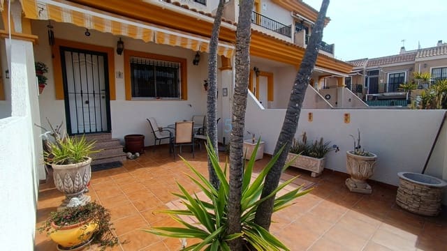 3 soverom Hus til salgs i Daya Nueva med svømmebasseng - € 149 995 (Ref: 9798211)