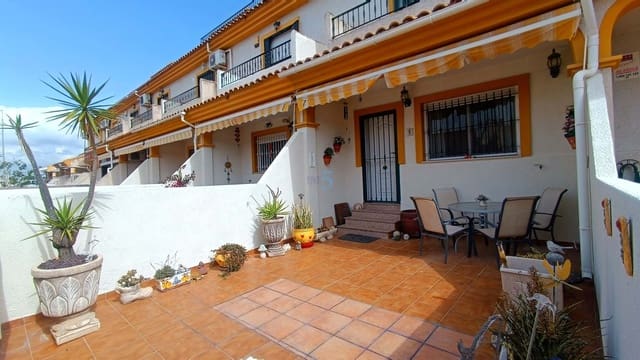 3 soverom Hus til salgs i Daya Nueva med svømmebasseng - € 149 995 (Ref: 9798211)