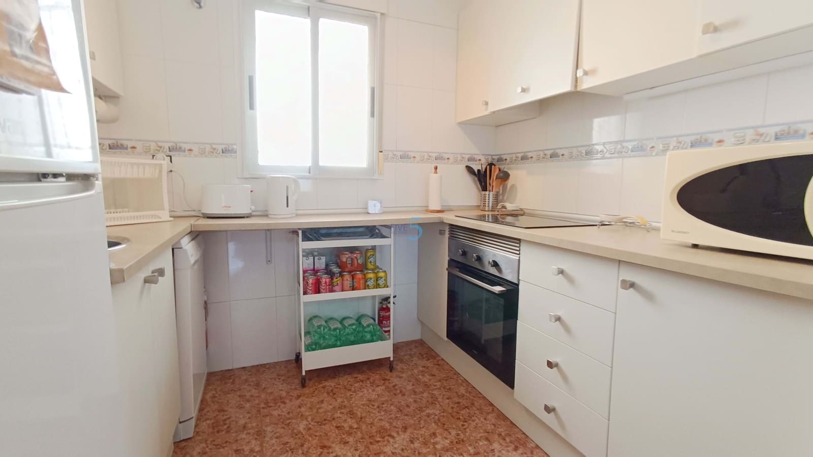 2 soveværelse Lejlighed til salg i Vistabella med swimmingpool - € 129.995 (Ref: 9798213)