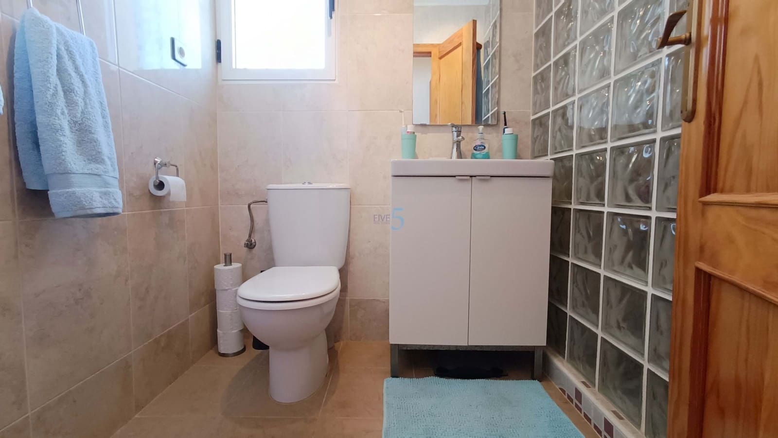 2 soveværelse Lejlighed til salg i Vistabella med swimmingpool - € 129.995 (Ref: 9798213)