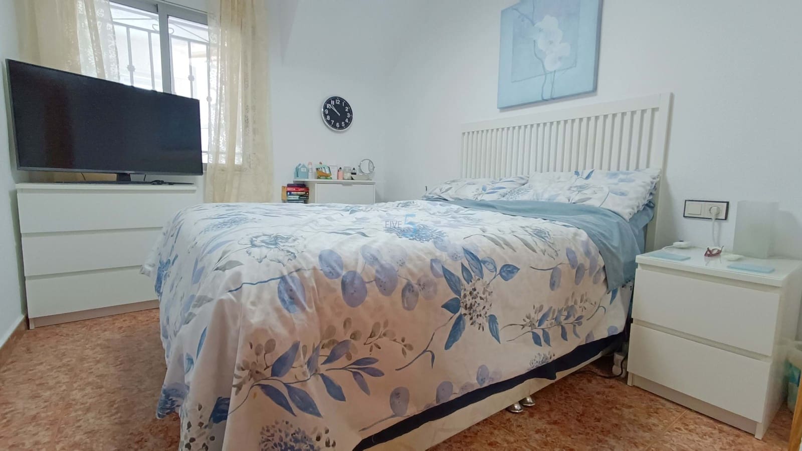 2 soveværelse Lejlighed til salg i Vistabella med swimmingpool - € 129.995 (Ref: 9798213)