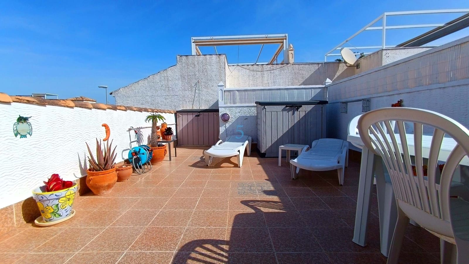 2 soveværelse Lejlighed til salg i Vistabella med swimmingpool - € 129.995 (Ref: 9798213)