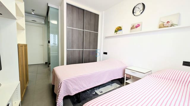 2 quarto Apartamento para venda em La Zenia, Orihuela com piscina garagem - 262 500 € (Ref: 9798392)