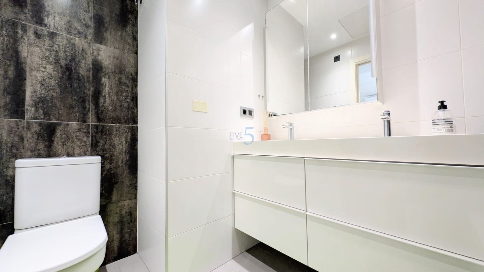 2 quarto Apartamento para venda em La Zenia com piscina garagem - 262 500 € (Ref: 9798392)