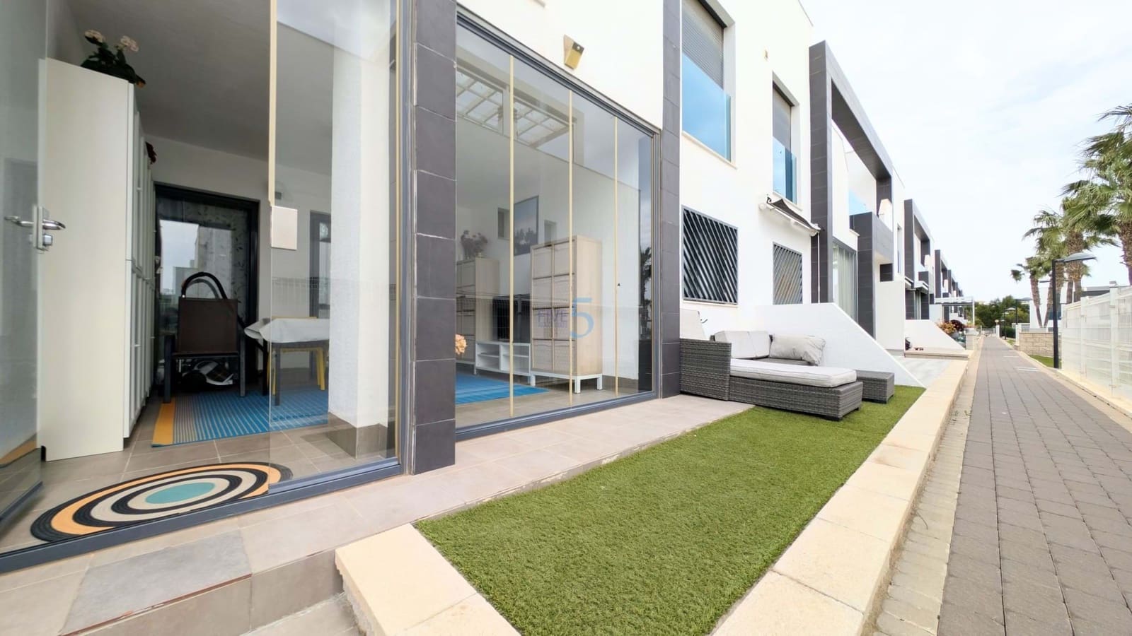 2 quarto Apartamento para venda em La Zenia com piscina garagem - 262 500 € (Ref: 9798392)