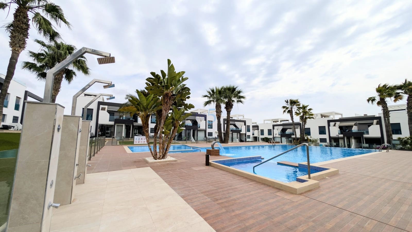 2 quarto Apartamento para venda em La Zenia com piscina garagem - 262 500 € (Ref: 9798392)