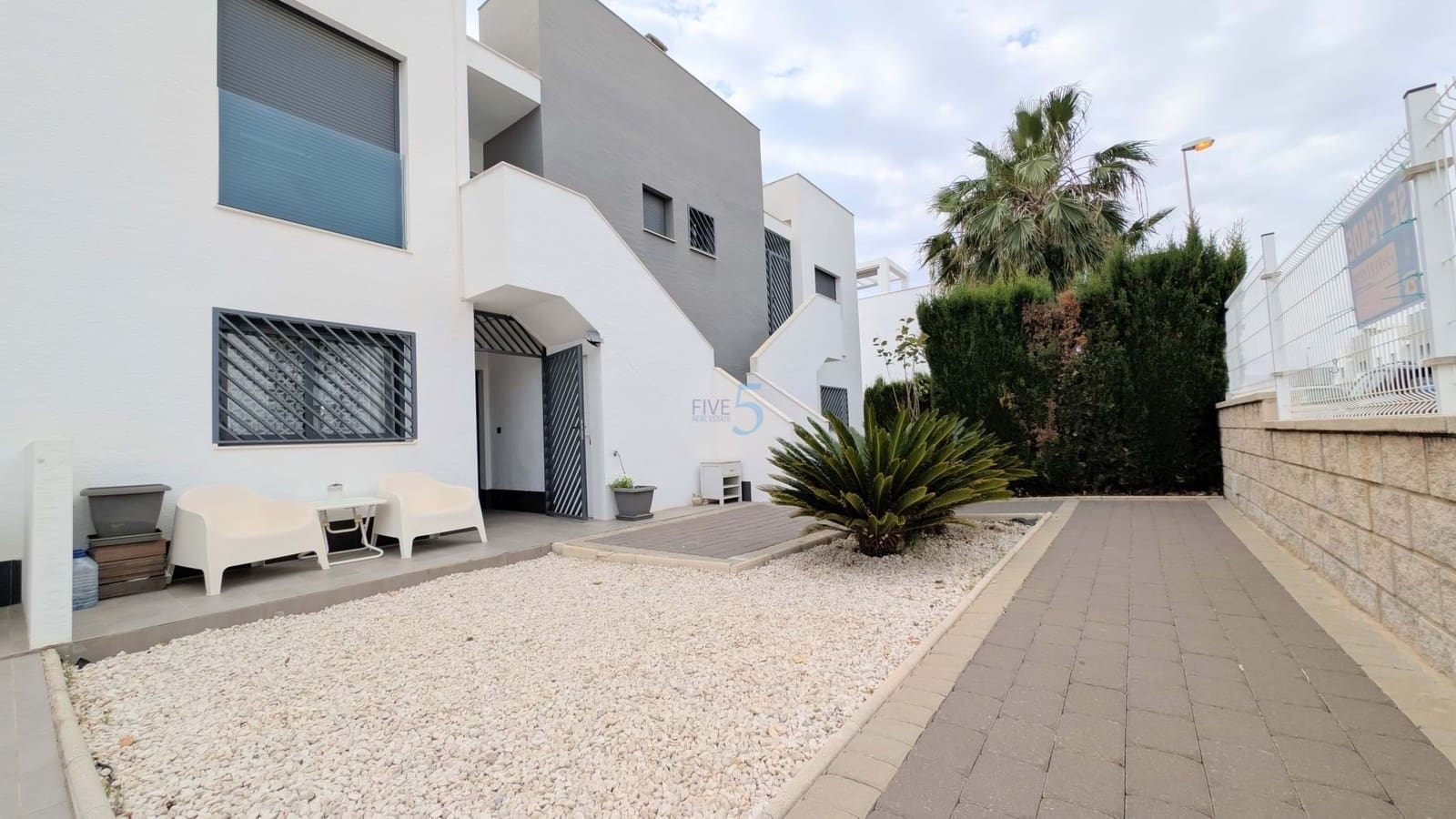 2 quarto Apartamento para venda em La Zenia com piscina garagem - 262 500 € (Ref: 9798392)