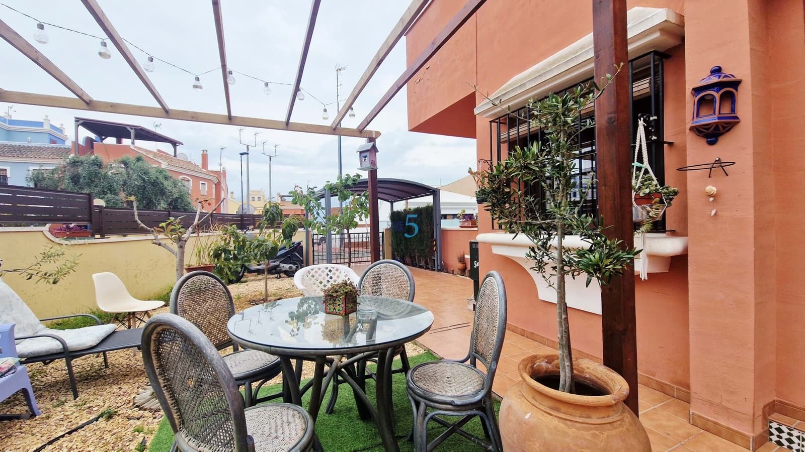 2 sovrum Bungalow till salu i Los Alcazares med pool garage - 192 500 € (Ref: 9799984)