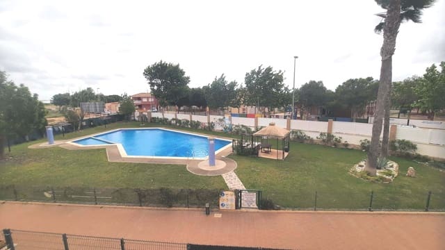 3 quarto Apartamento para venda em San Javier com piscina garagem - 144 000 € (Ref: 9799985)