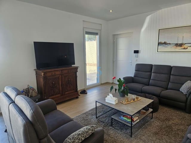 4 soveværelse Villa til salg i Torrevieja med swimmingpool garage - € 730.000 (Ref: 9802972)