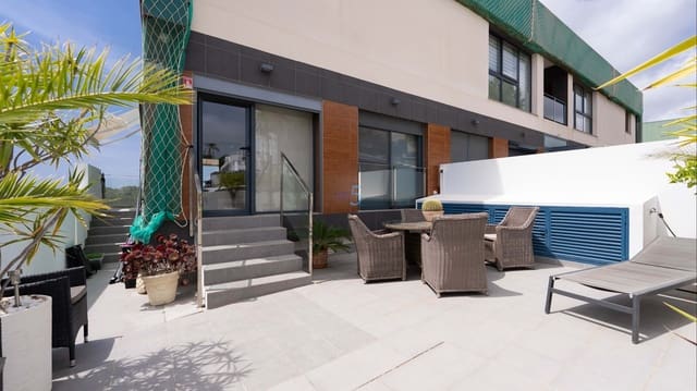 2 soverom Leilighet til salgs i Los Dolses, Orihuela med svømmebasseng garasje - € 269 000 (Ref: 9802973)