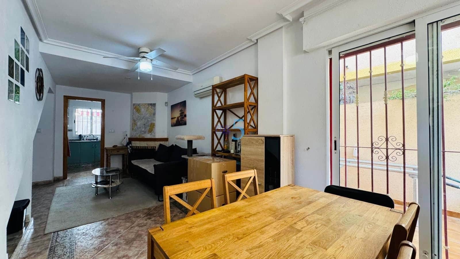 3 bedroom Townhouse for sale in La Zenia with pool garage - € 224,900 (Ref: 9802974)