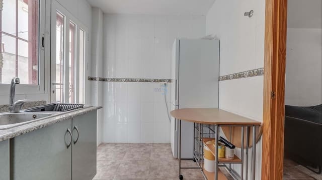 3 quarto Casa em Banda para venda em La Zenia, Orihuela com piscina garagem - 214 000 € (Ref: 9802974)