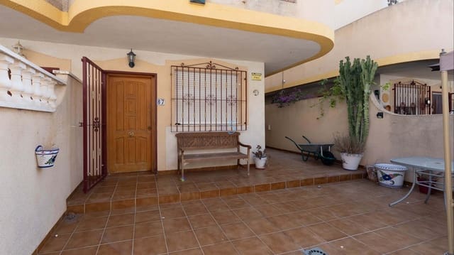 3 quarto Casa em Banda para venda em La Zenia, Orihuela com piscina garagem - 214 000 € (Ref: 9802974)