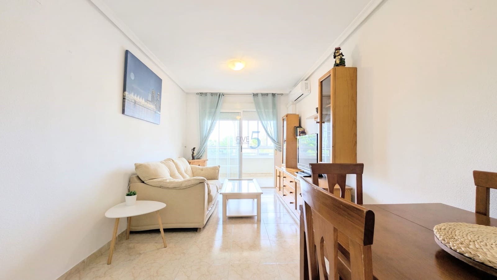 2 Zimmer Apartment zu verkaufen in El Chaparral mit Pool Garage - 123.000 € (Ref: 9805277)